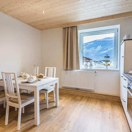 Appartements Lilly Rose Zell am Ziller Extérieur photo